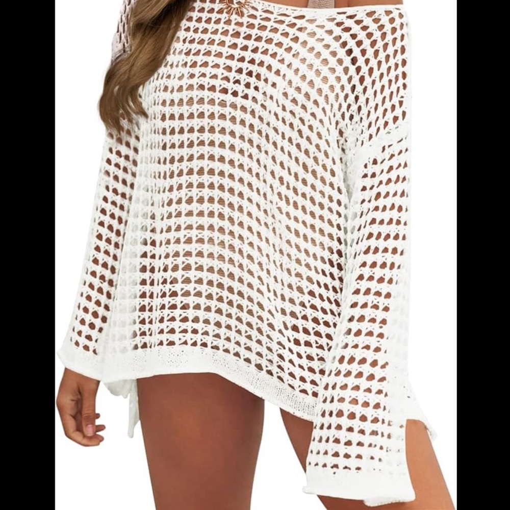 < Off White Open Knit Crochet Sweater/Cover Up >